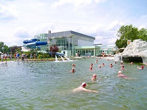 Heilwassersee der Therme Bad Königshofen