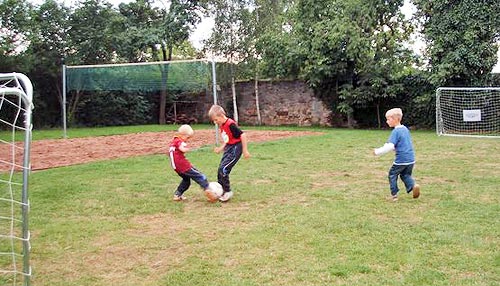 Kleine Fußballer